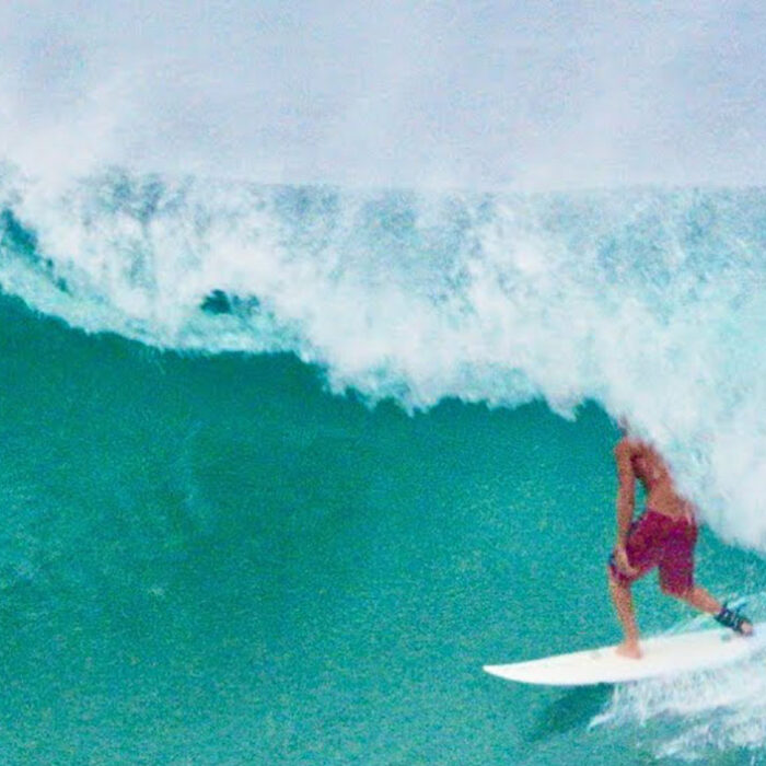 Snapper Rocks surfing