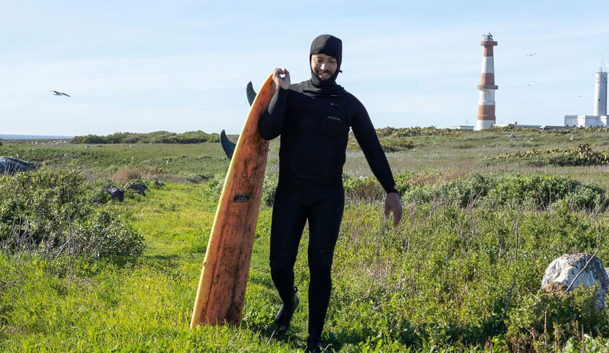 Coco Nogales Found the Surfboard He Was Riding When He Nearly Died at Killers a Year Ago - Vimarsana News