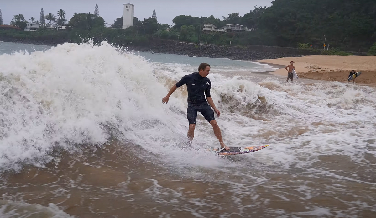 Jamie O'Brien Surfs Intense Waimea River Standing Wave - Vimarsana News