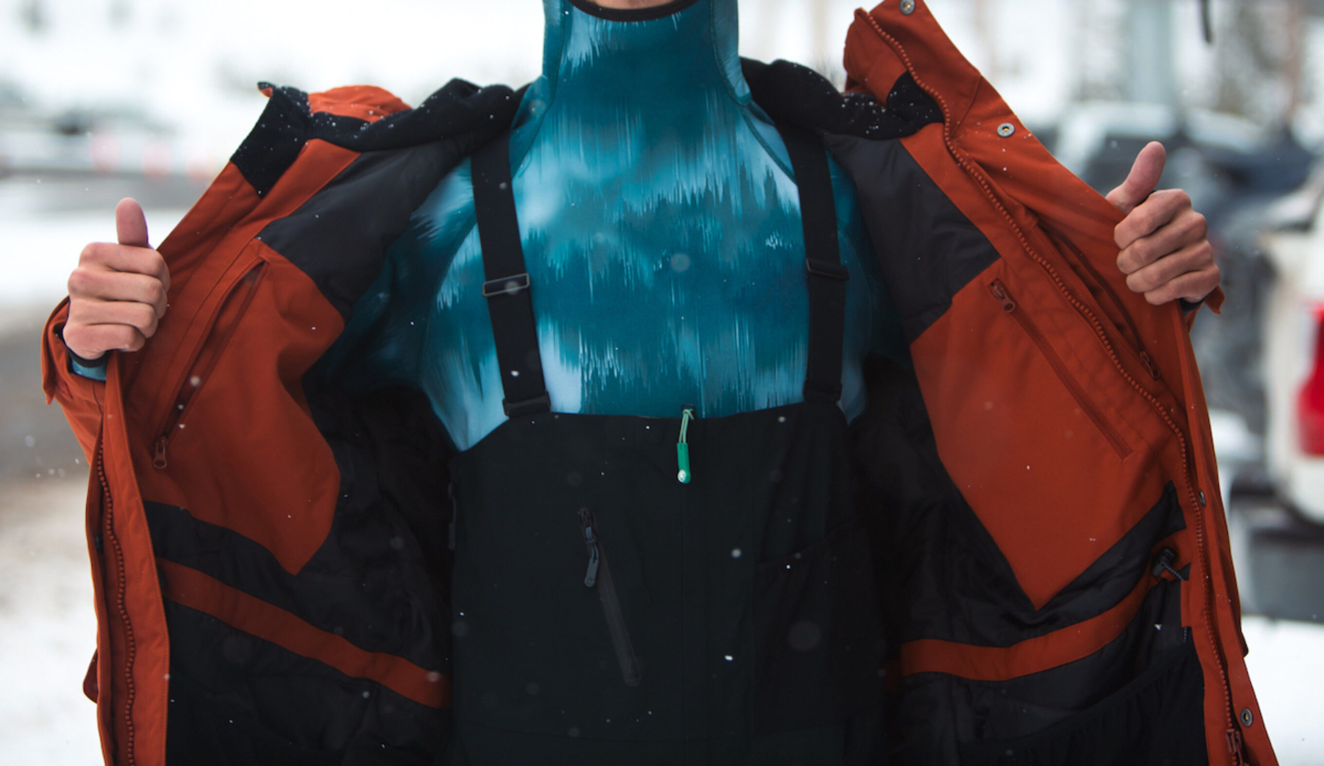 Fjallraven Nuuk Parka inside pockets