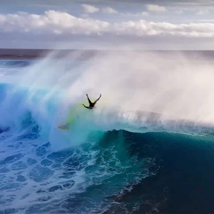 The Wipeouts From This Windsurfing Contest at Cloudbreak Are Insane