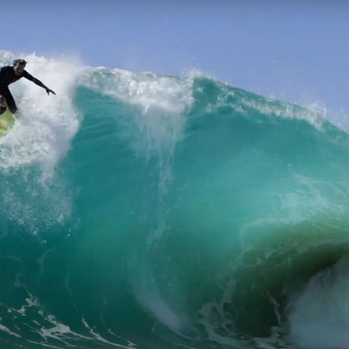 Snapper rocks surfing