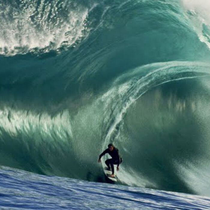 Ollie Henry surfing the right