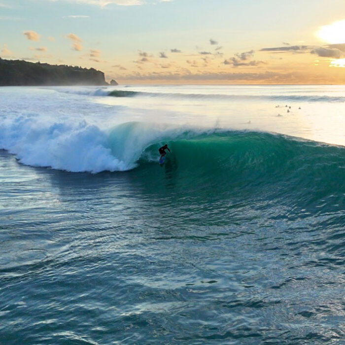 Padang Padang surfing