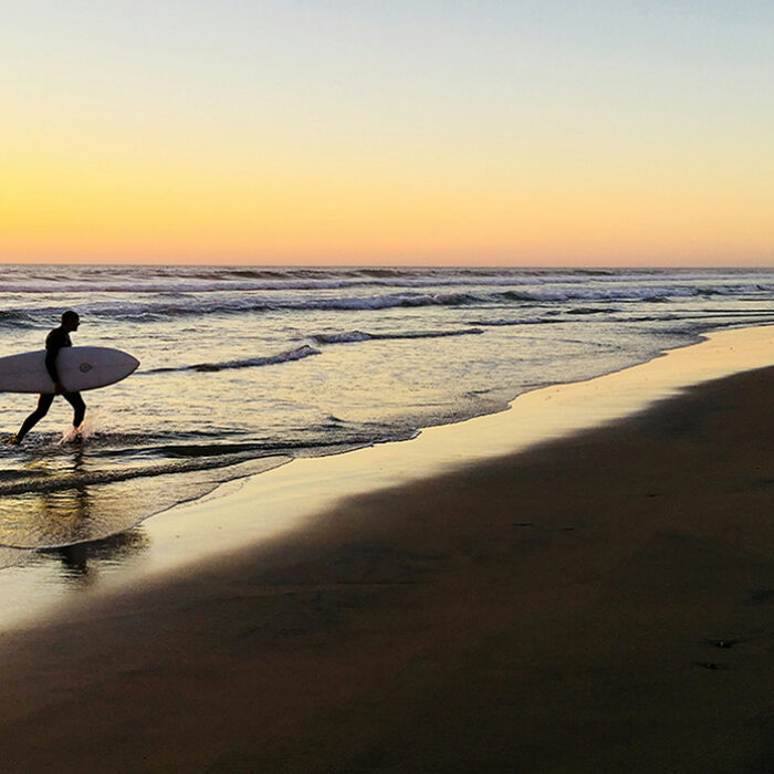 The Best Beginner Surf Spots in the U.S.