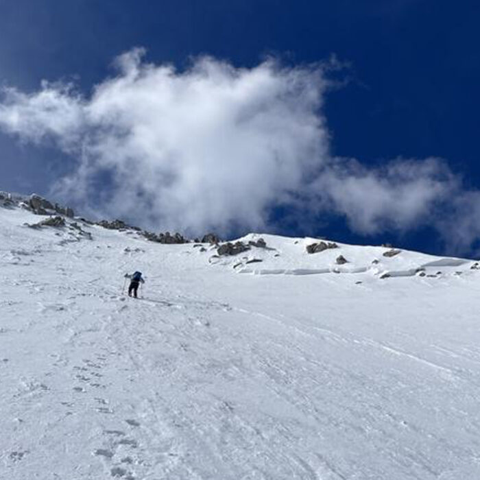 Hiking up the bed surface. Photo: Utah Avalanche Center