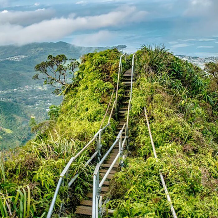 Arrests and Citations Boom for Those Attempting One Final Hike of Oahu’s Stairway to Heaven