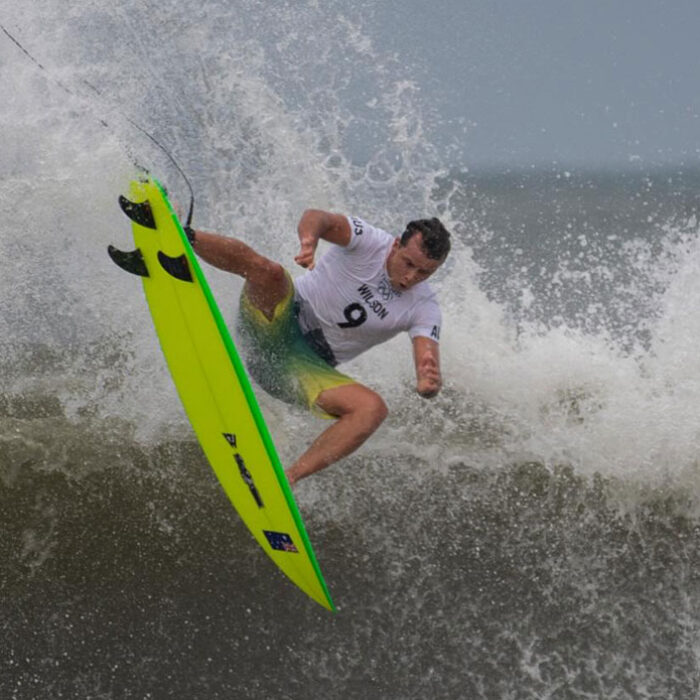 Julian Wilson surfing