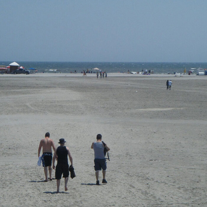 Police officer runs over sunbather in New Jersey