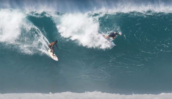 Jamie O'Brien surfing Pipeline