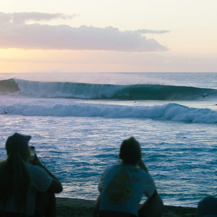 17 Images From an All-Time Run of Swell on the North Shore
