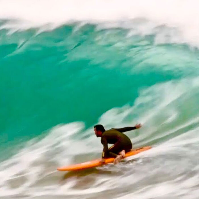 Kirra surfing
