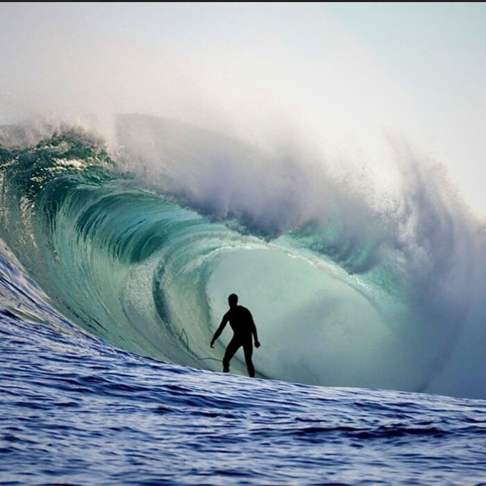Shipstern Bluff surfing