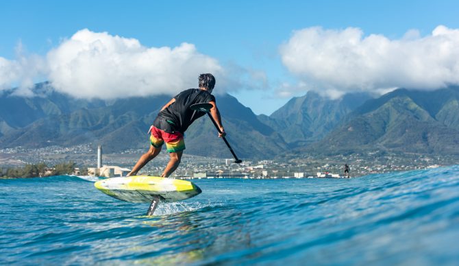 Logan Bediamol foiling maui