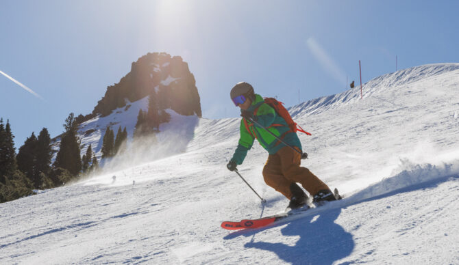Skiing in the Norrona Lofoten Pro Ski Jacket
