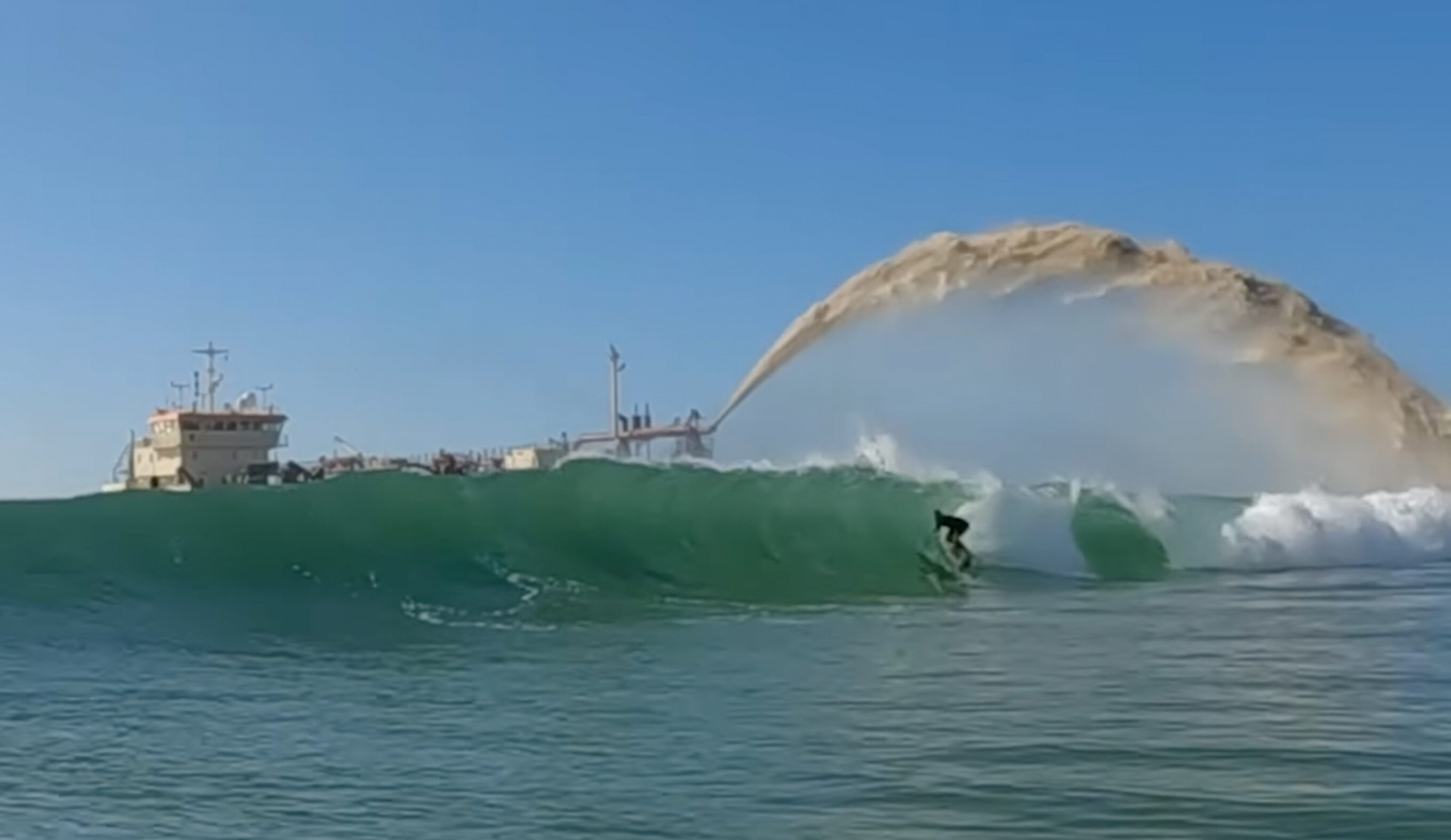 Sand above, sand below. Photo: Dylan Graves // YouTube