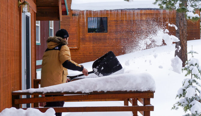 Will shoveling a porch wearing the mcmurdo parka