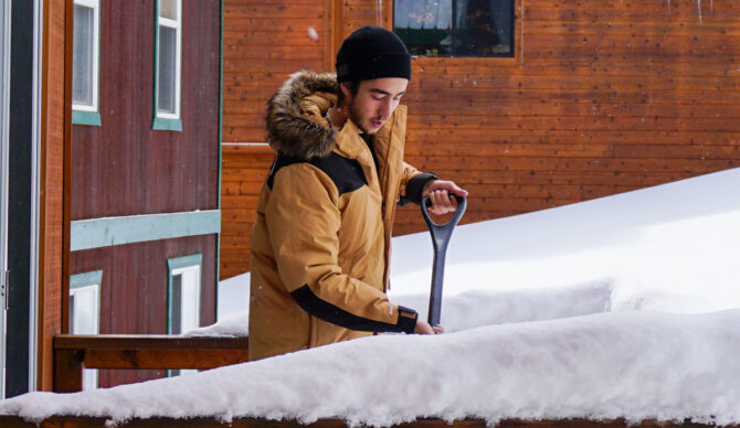 Will shoveling a porch in the mcmurdo parka
