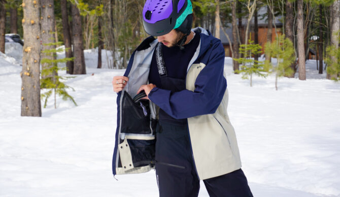 inside pocket of the flylow malone jacket