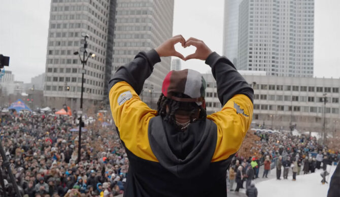 Red Bull Heavy Metal street snowboarding event