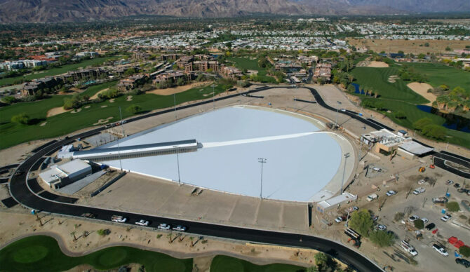 Palm Desert may just have a new surf break this summer. Photo: DSRT Surf