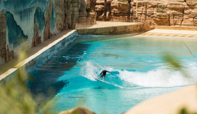 Soon there will be more waves in the desert than the ocean. Photo: Aquarabia