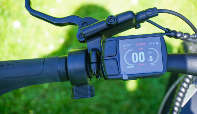 Ride1UP Vorsa FT fat tire ebike display