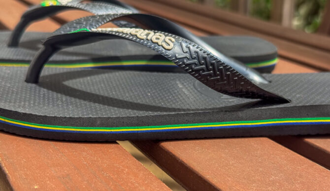 Havaianas top side view