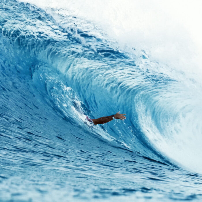Tech Giant Touts Apple Watch-WSL Collab With New Video