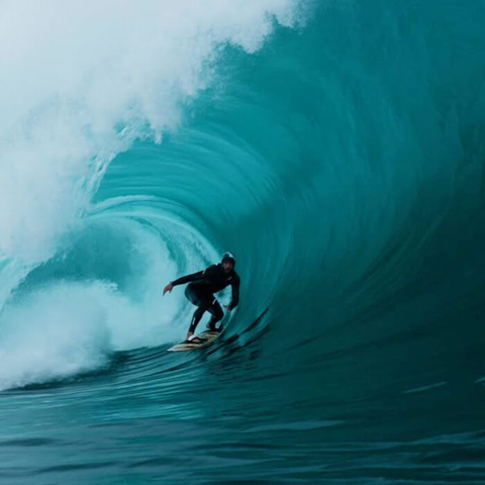 Chumbo surfing a secret slab in Brazil