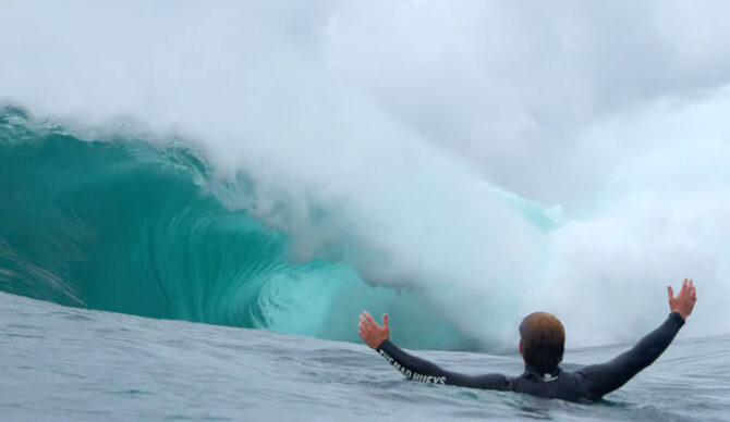 Mad Hueys surfing Cape Solander