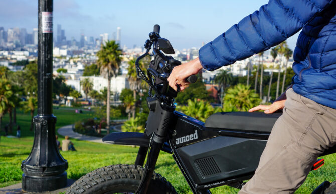 handlebar up close of the juiced scrambler