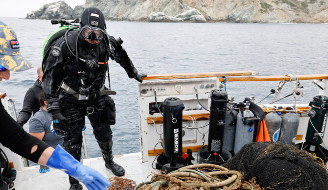 Healthy Seas is crewed by volunteer divers who work tirelessly to retreive 'ghost nets.' Photo: Hyundai