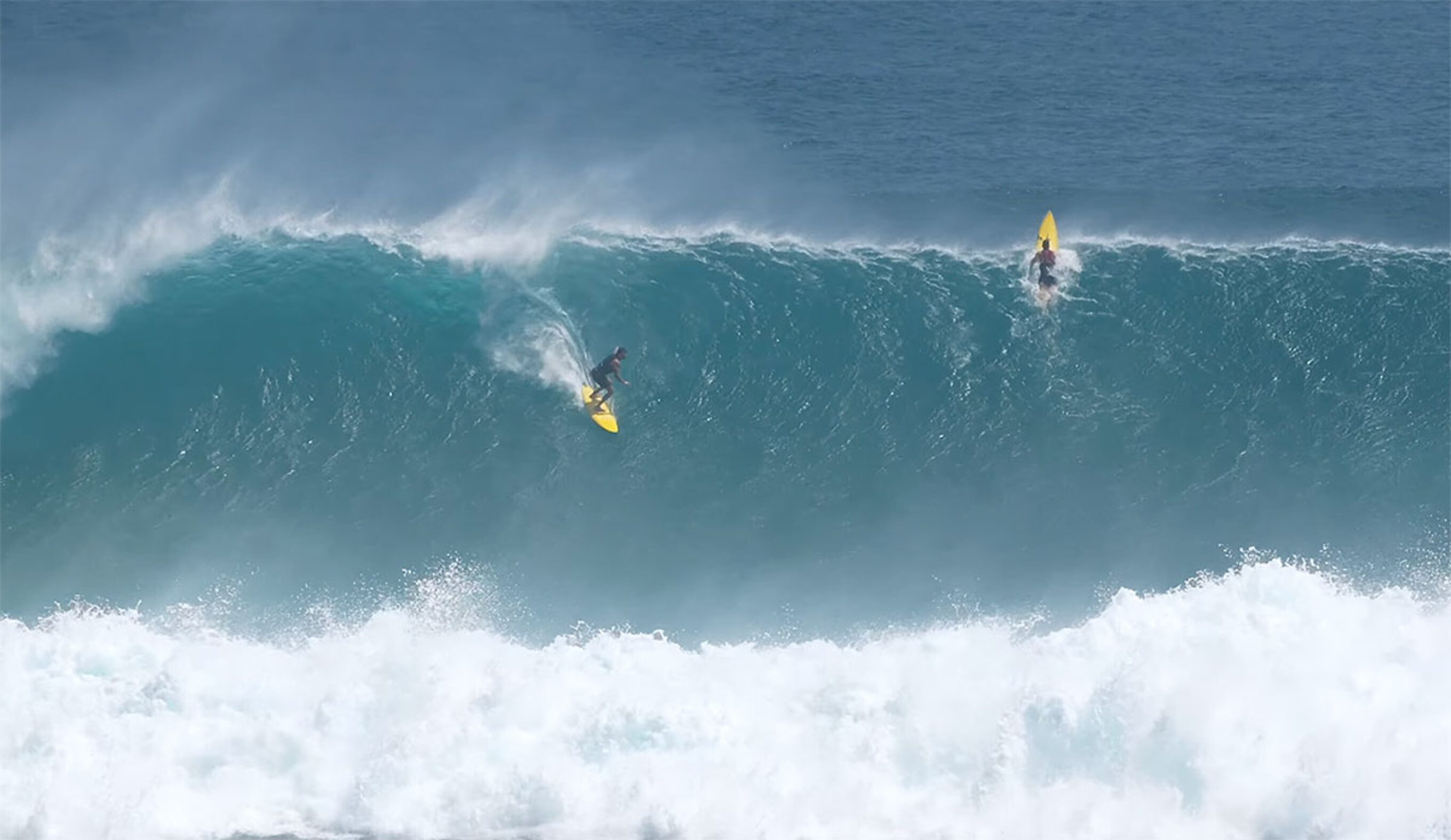 Uluwatu surfers