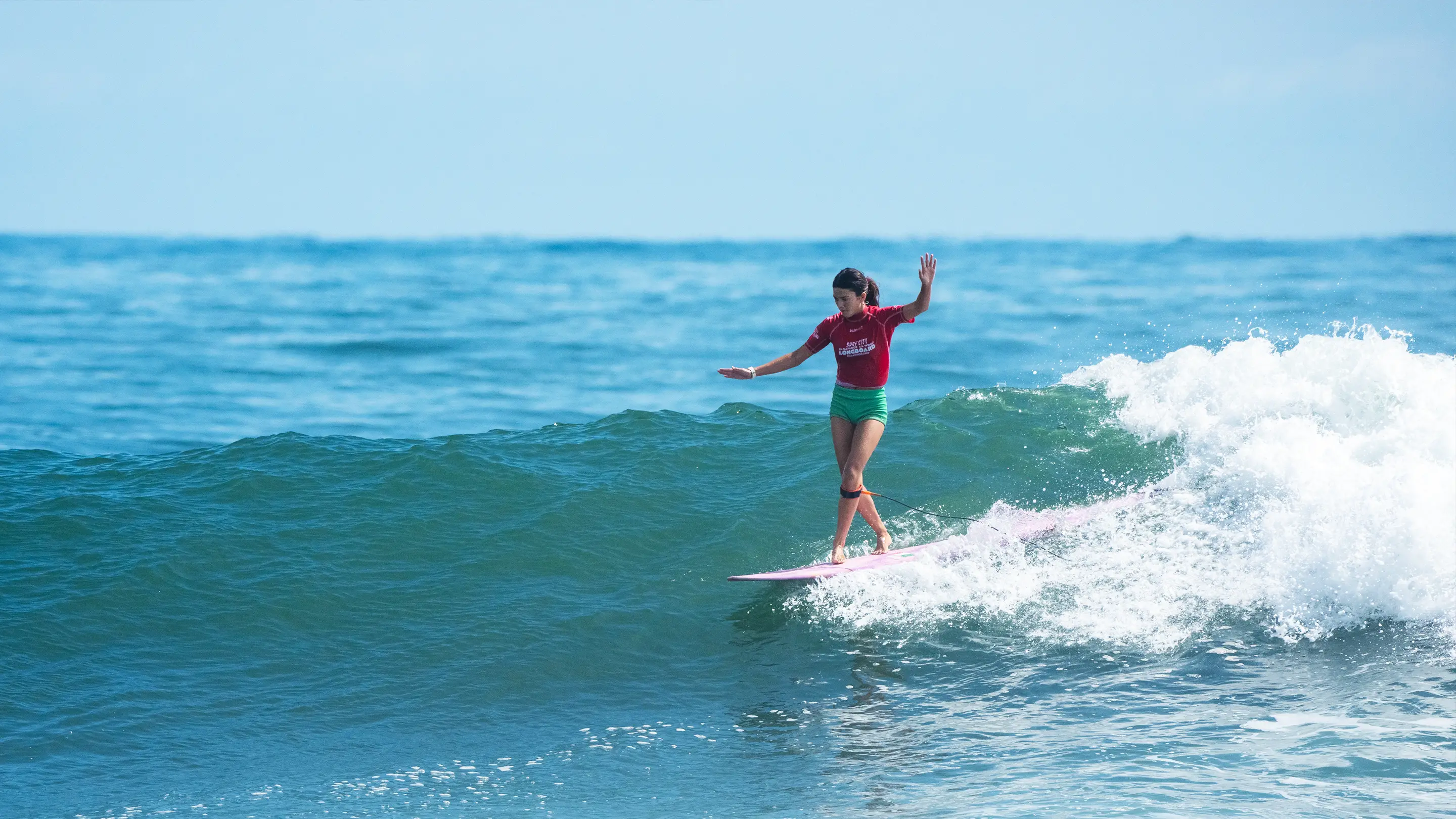 Longboard Interference Feud Leaves Teen Surfer Injured at ISA Championships