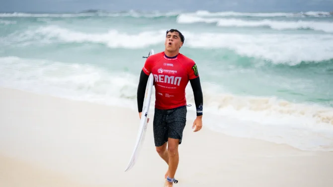 Rickson Falcão, Brazilian pro surfer