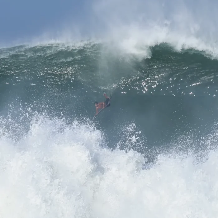 Isaac Cruz wipeouts from Puerto Escondido